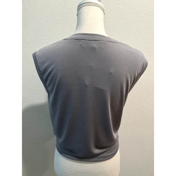 Hippie Rose Juniors Plain Grey Top Size Small Grey Rayon Polyester Casual Basic - Picture 5 of 7